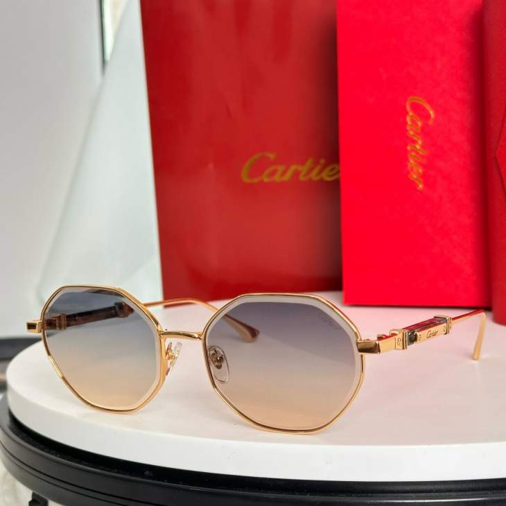 Picture of Cartier Sunglasses _SKUfw77795693fw
